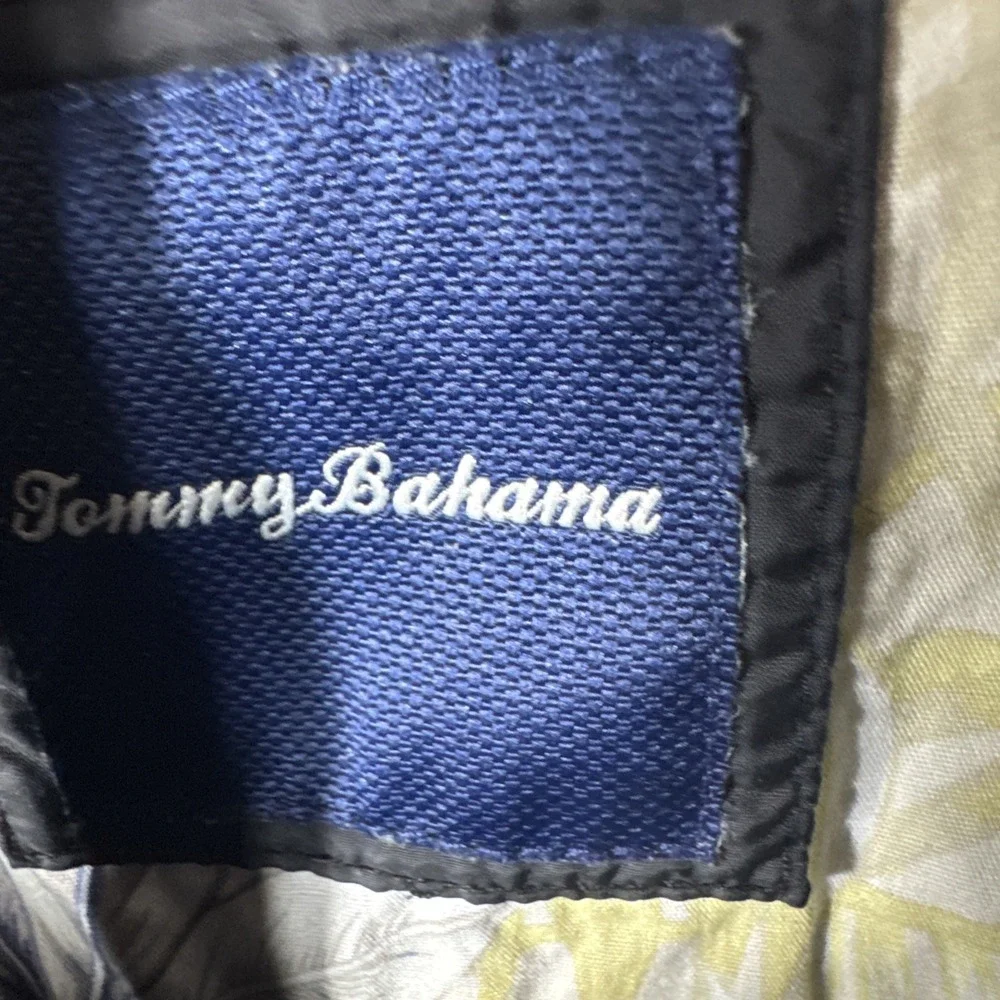 Tommy Bahama Vest Mens M Black Softshell Full Zip Lightweight Golf Marlin Logo